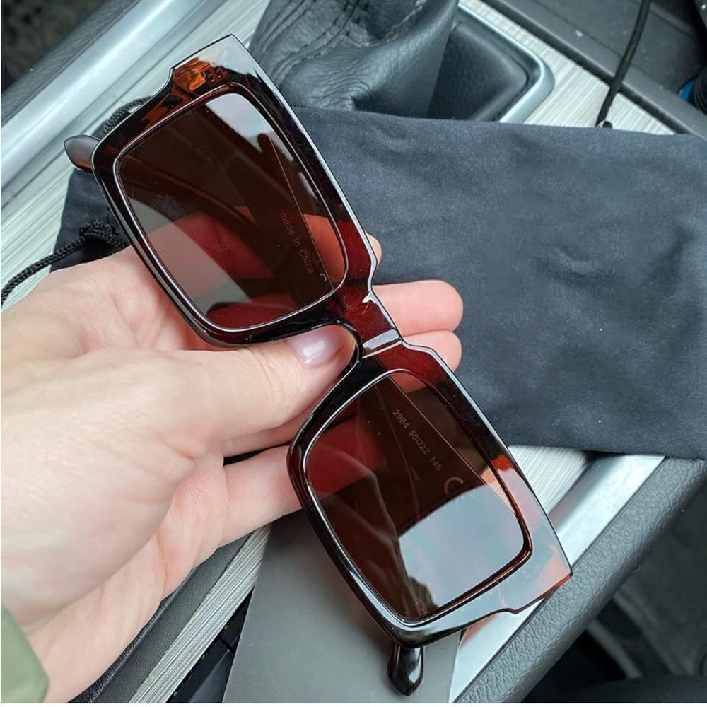 Classic Square Frame Sunglasses